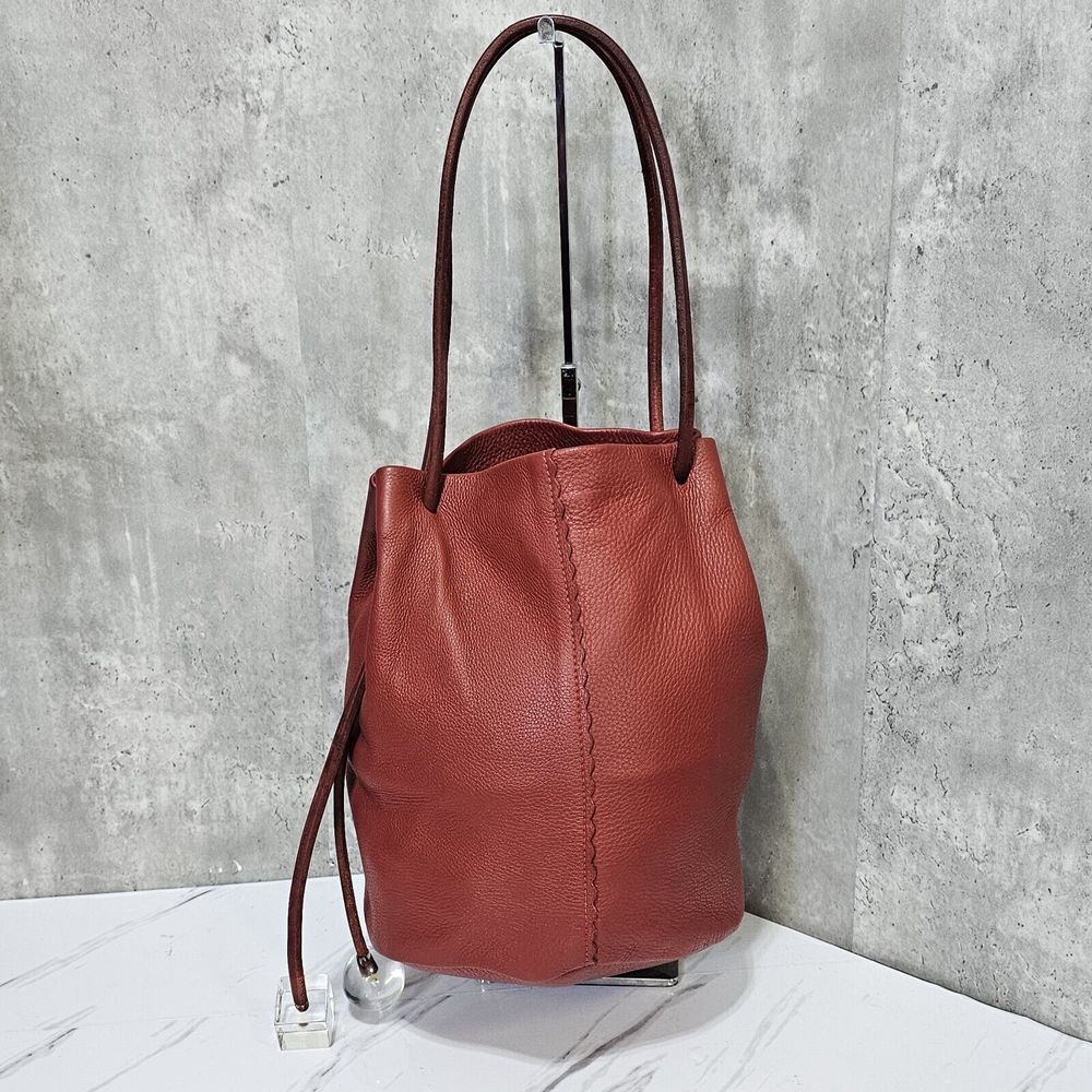 Carol Risley Handbags Red Pebbled Soft Leather Bucket Shoulder Bag Acrylic‎